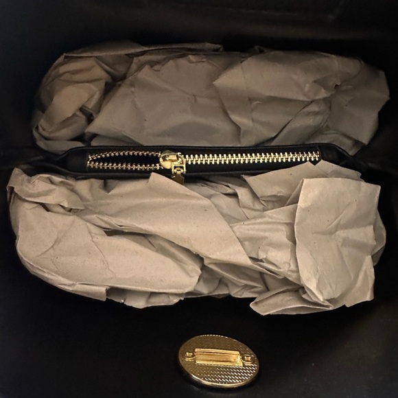 NEW Women's Bucket Crossbody Handbag Purse Shoulder Bag Black - Picture 11 of 15